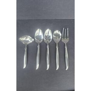 Castle Court Stainless Serving Utensils Set Of 5 Pc Modern Silver Japan Flatware